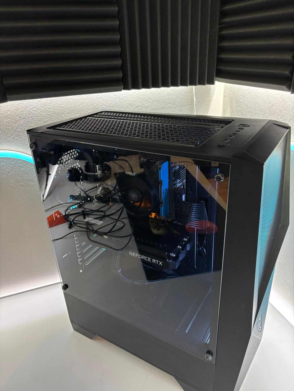 PC Gamer RTX 3060 Ti / Ryzen 5 5600G