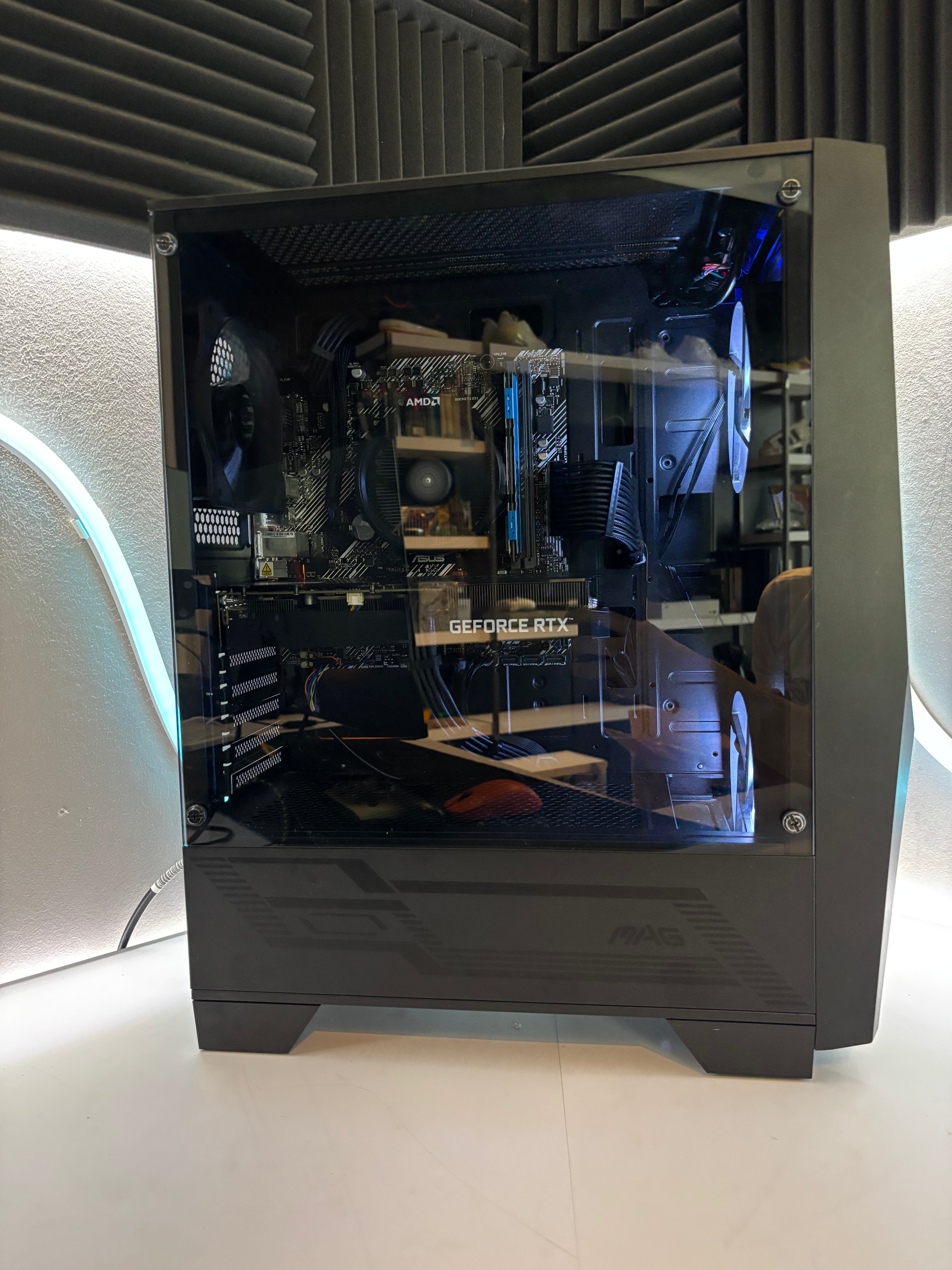 PC Gamer RTX 3060 Ti / Ryzen 5 5600G
